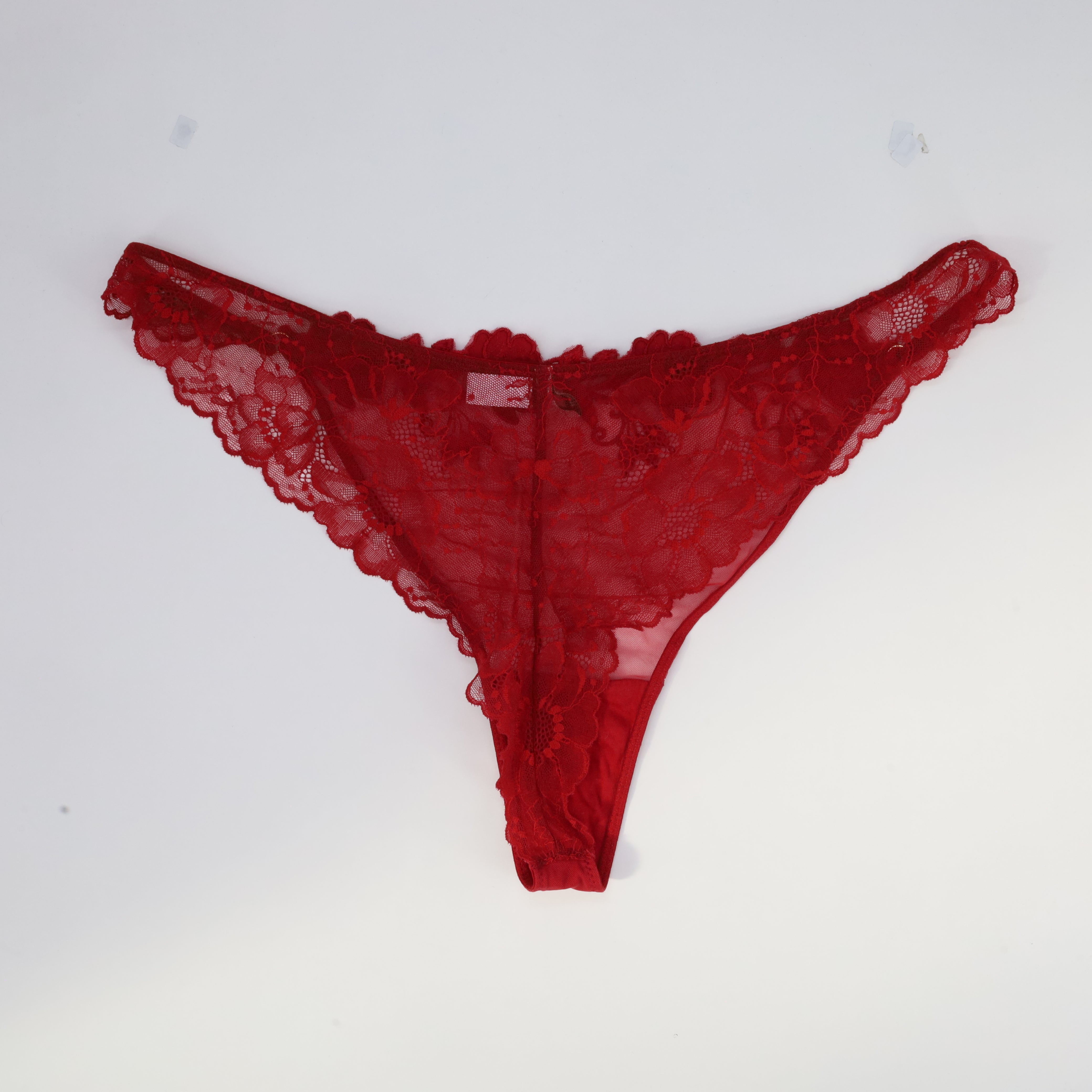 String ETAM Rouge