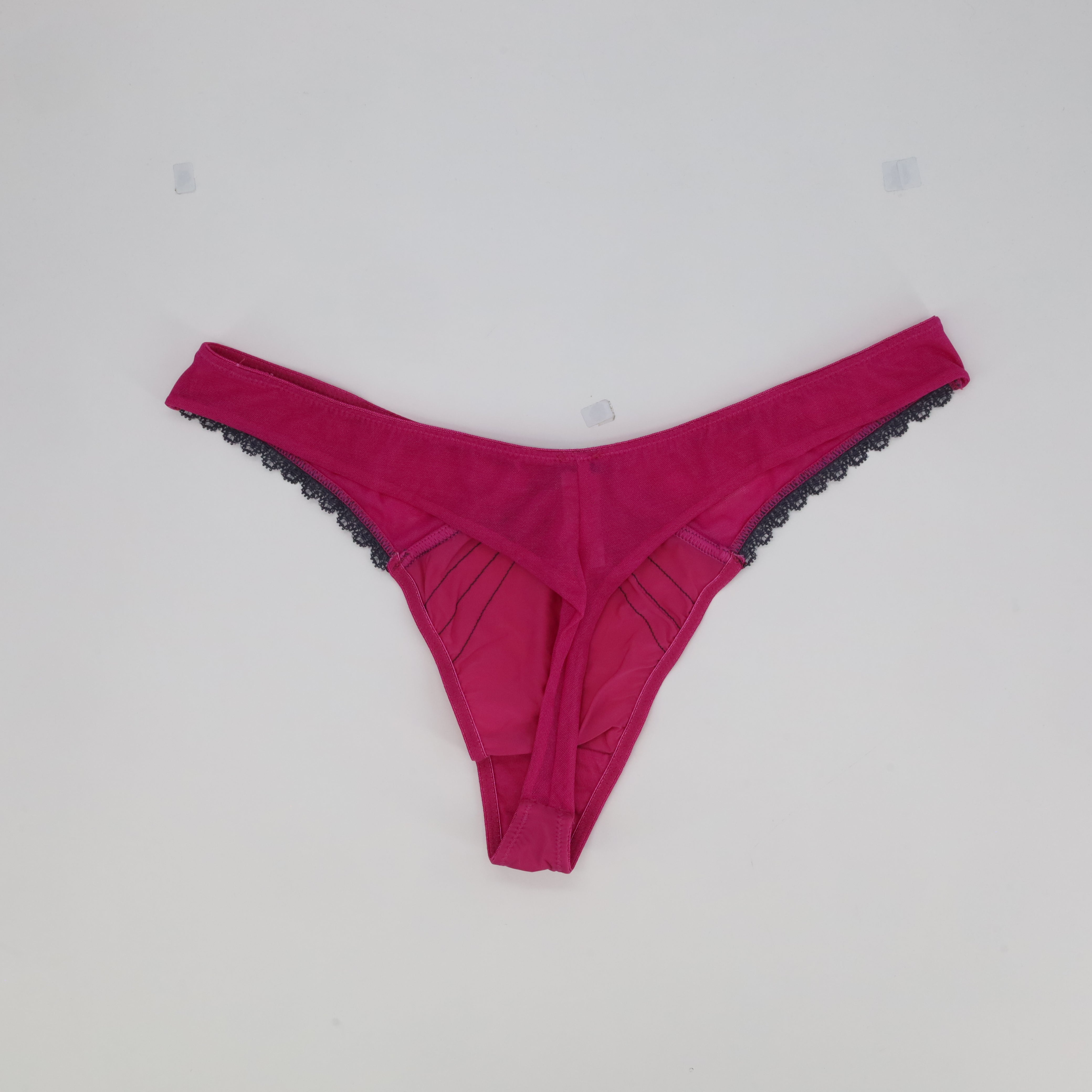 String ETAM Rose