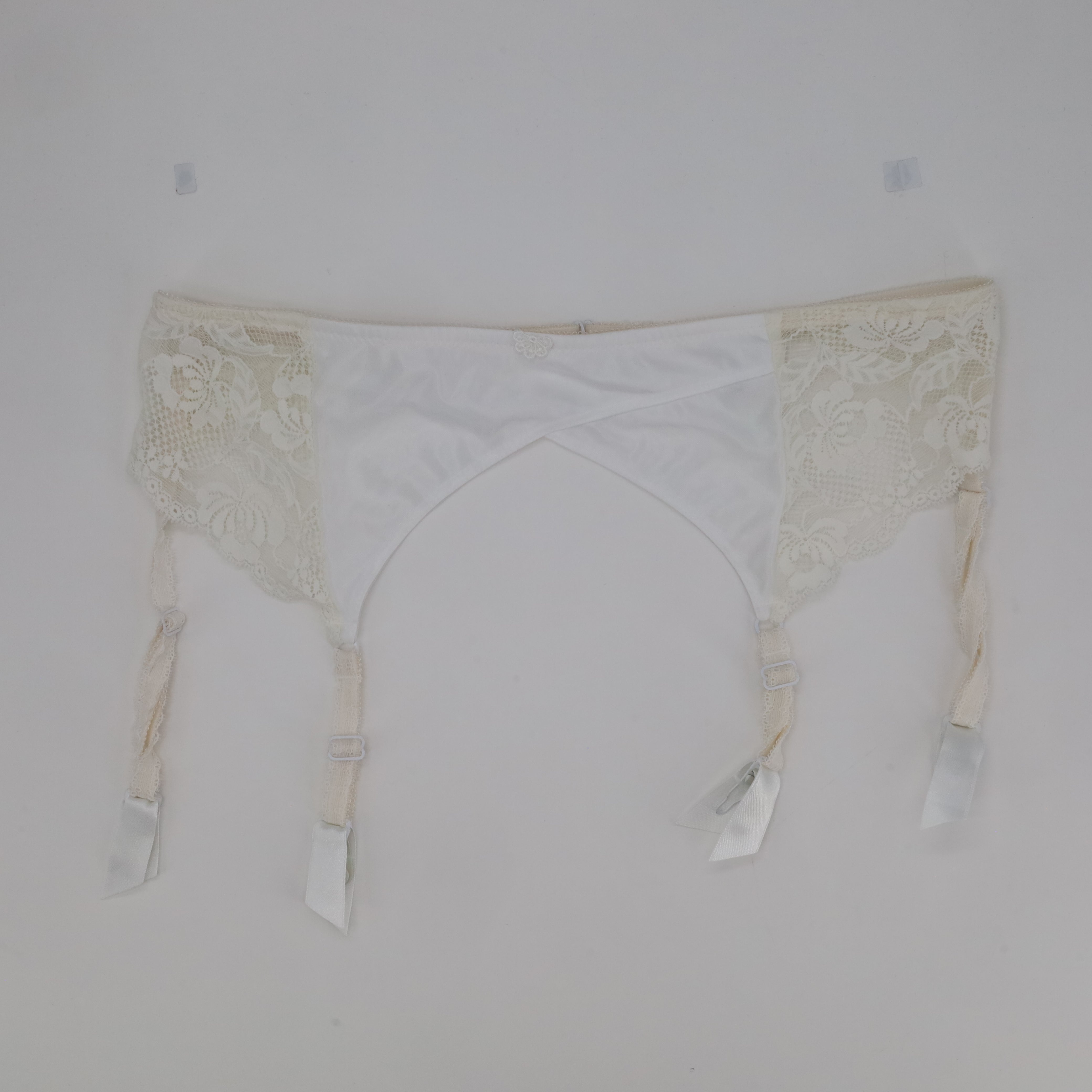 Porte-jarretelles Chantelle Blanc