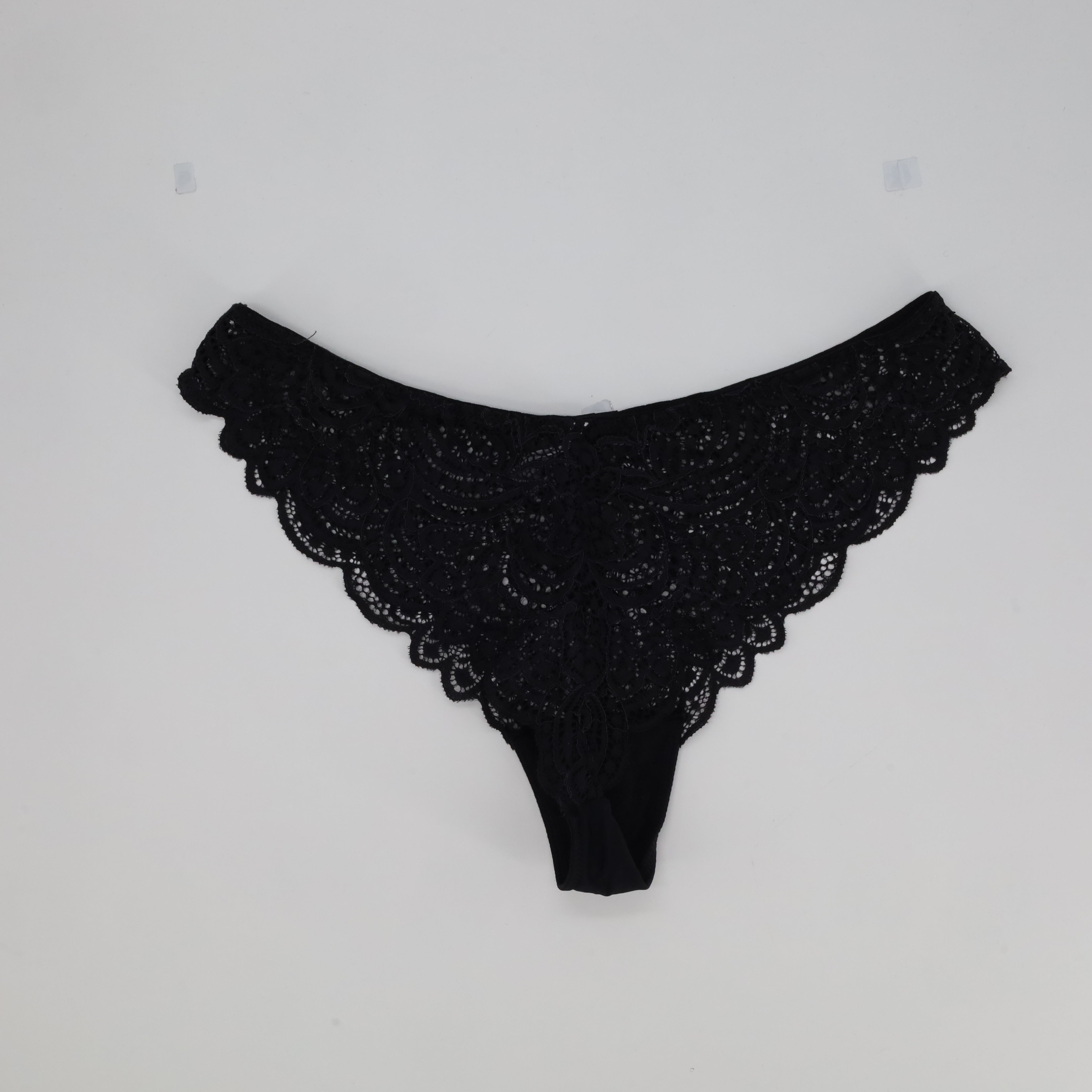 Tanga RougeGorge Noir