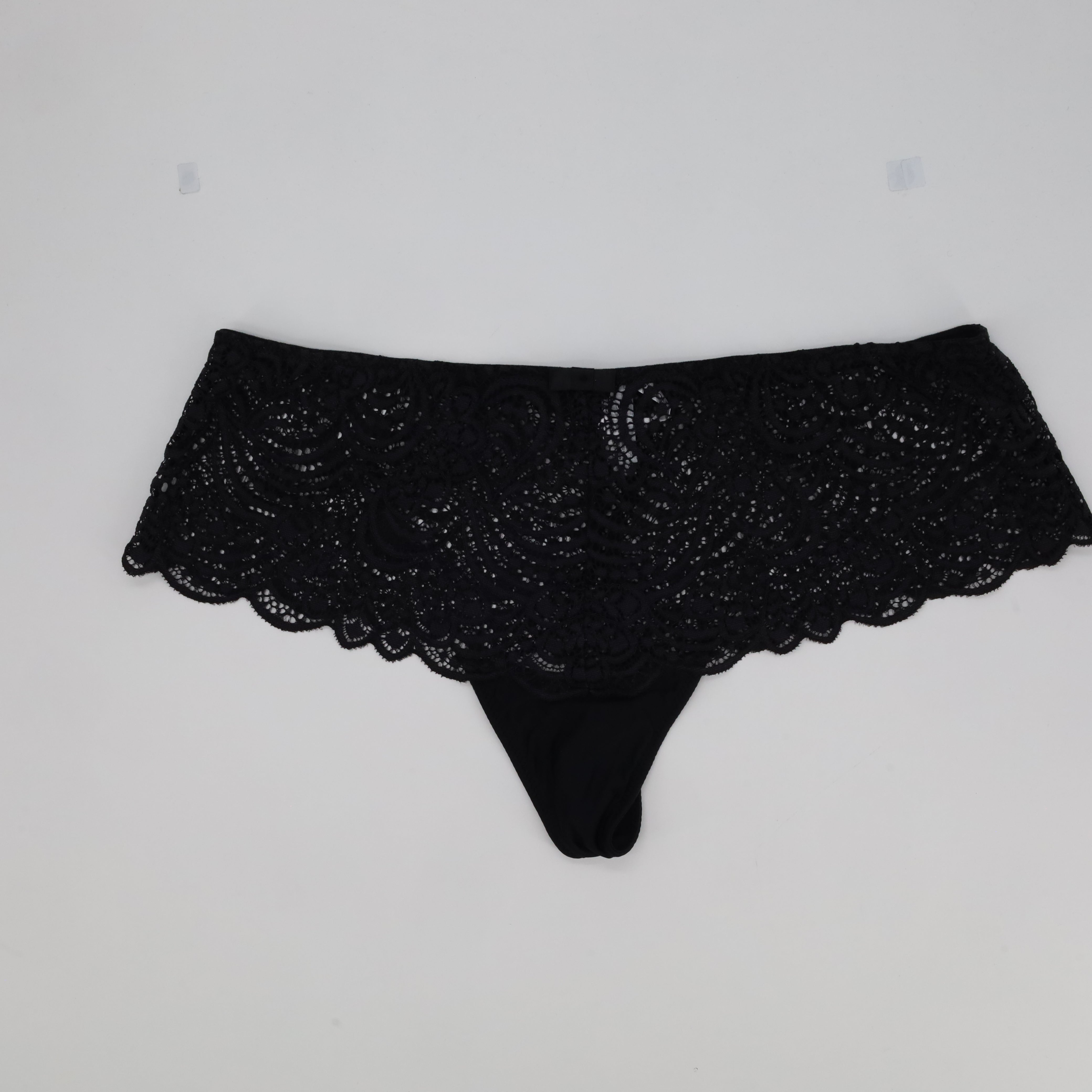 Tanga RougeGorge Noir